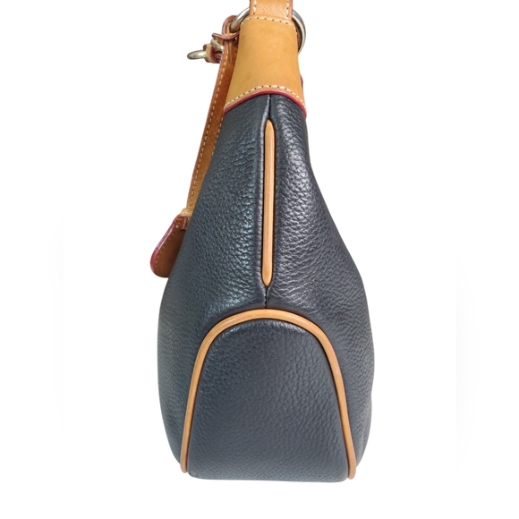 Dooney & Bourke Hobo Black Tan Pebble Leather Shoulder Bag Purse Medium Vtg - Picture 4 of 15